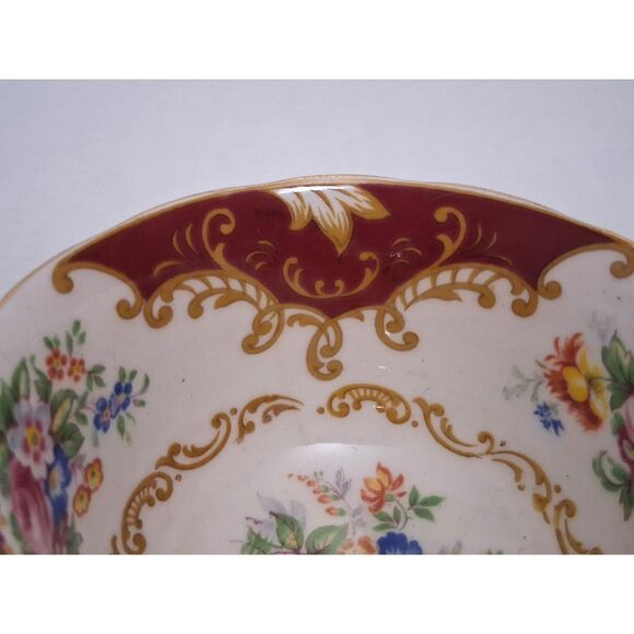 Vintage Royal Albert Canterbury Bone China Made in England Pattern Teacup - Picture 8 of 10